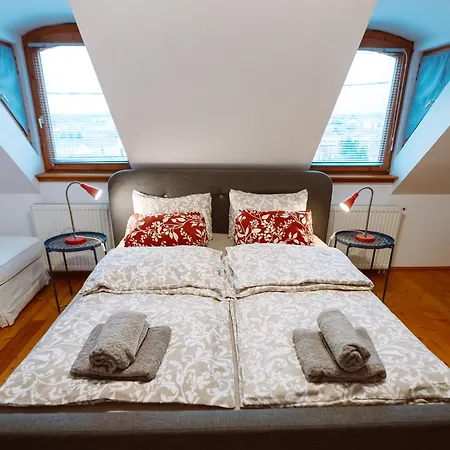 Kiralyszeke Apartment Eger